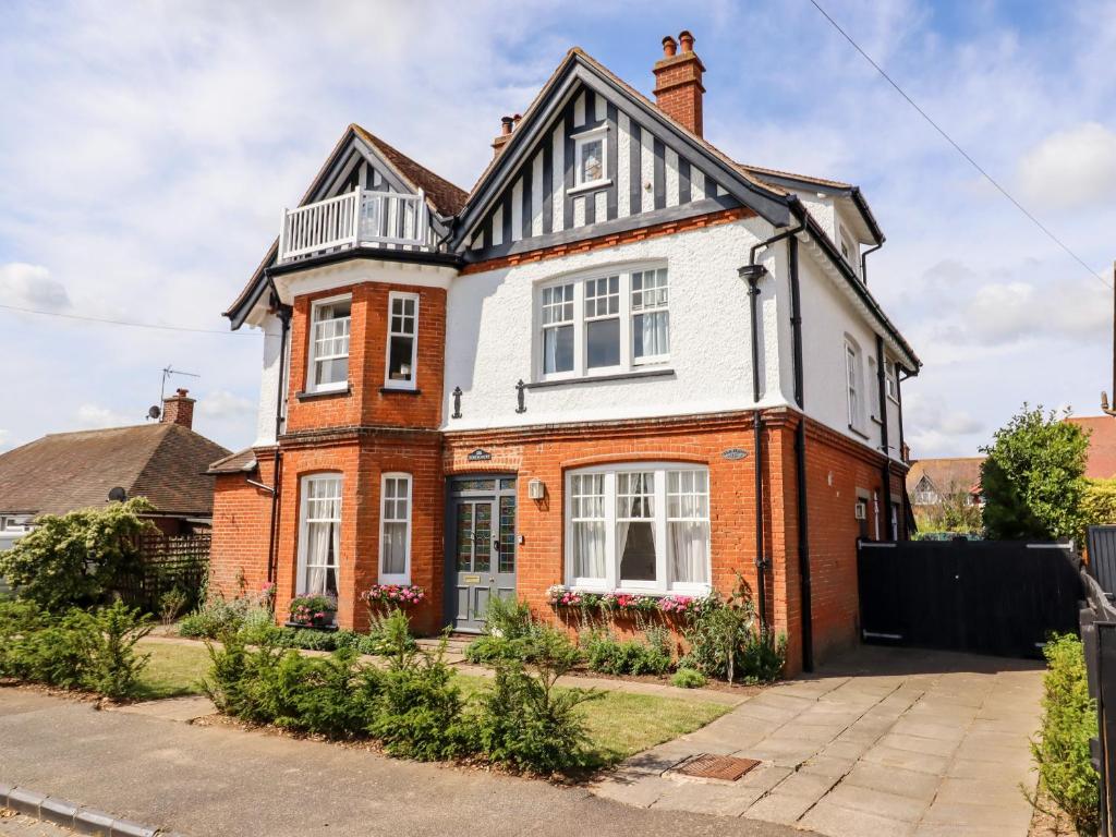 16 Garfield Road, Felixstowe (precios actualizados 2024)