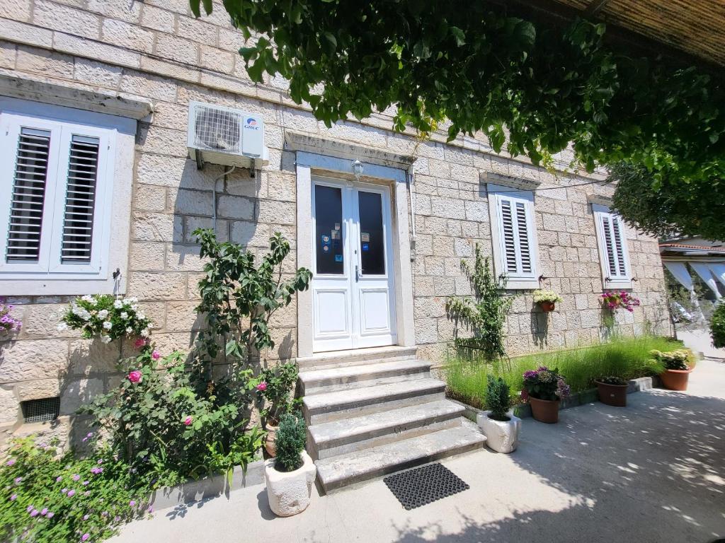 Apartments Miljas - 19