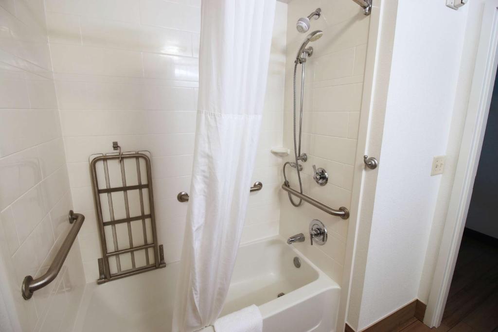 Hampton Inn & Suites Palm Coast - Error