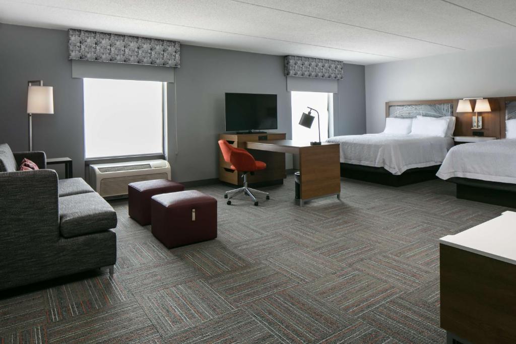 Hampton Inn Dubuque - Suite Estudio Con 2 Camas Grandes - No Fumadores