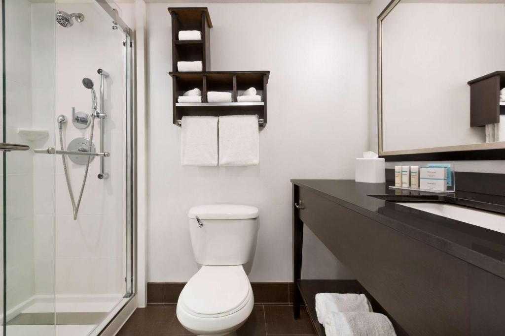 Hampton Inn Denver-West/Golden photo