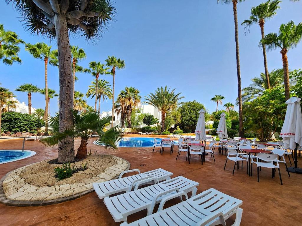 Royal Ocean View El Dorado, Arona – Updated 2023 Prices