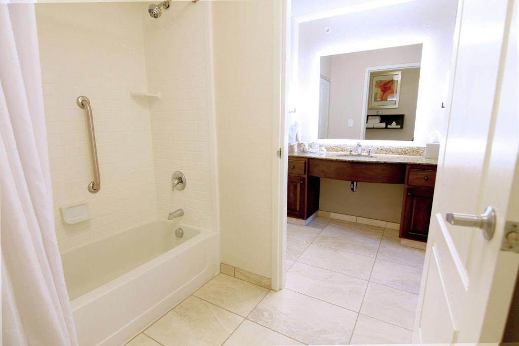 Homewood Suites by Hilton Fargo photo