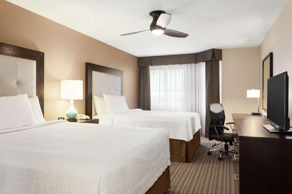 Homewood Suites by Hilton Fargo photo