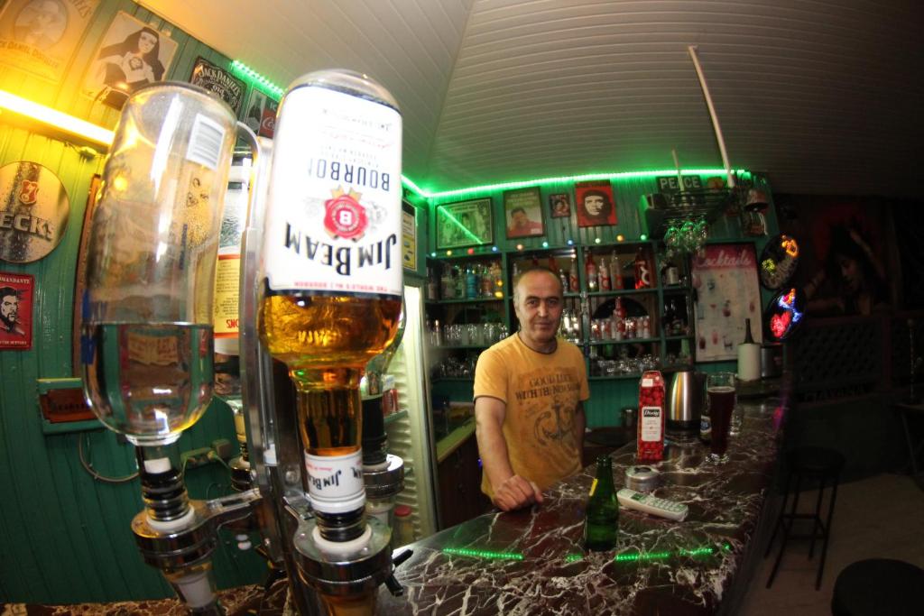 Lounge nebo bar v ubytování Latino Hotel