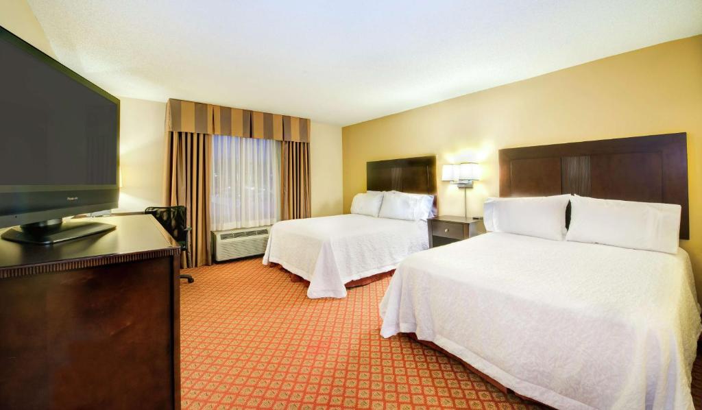 Hampton Inn & Suites Scottsboro - Error