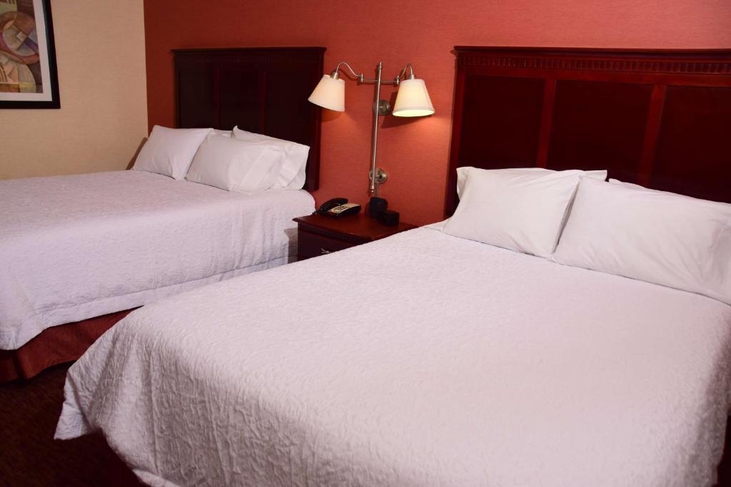Hampton Inn Indiana - Room With Two Queen Beds - Non-Smoking