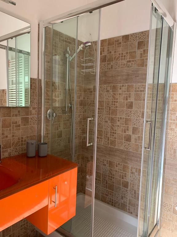 NASONI DI ROMA (VICINISSIMO BASILICA SAN GIOVANNI IN LATERANO) - Resim 8