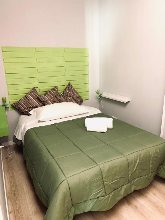 NASONI DI ROMA (VICINISSIMO BASILICA SAN GIOVANNI IN LATERANO) - Resim 30