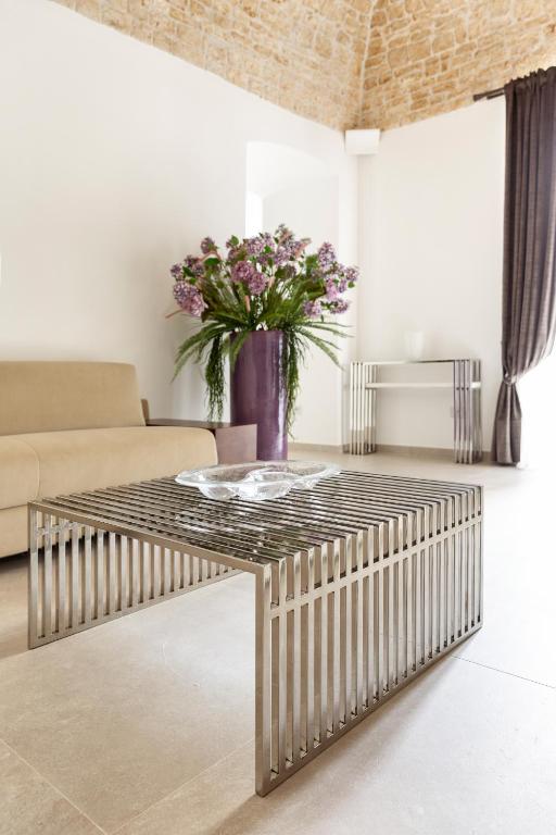 A seating area at Casa Massima Suites & SPA