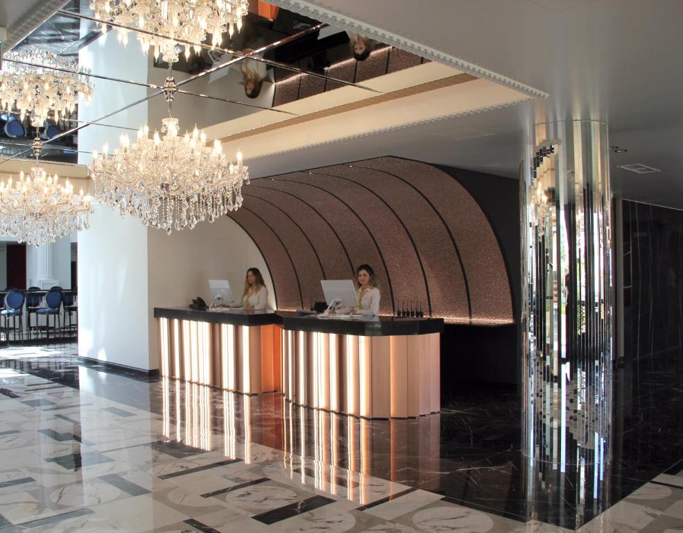 Luxury Premium Finese - Image 6