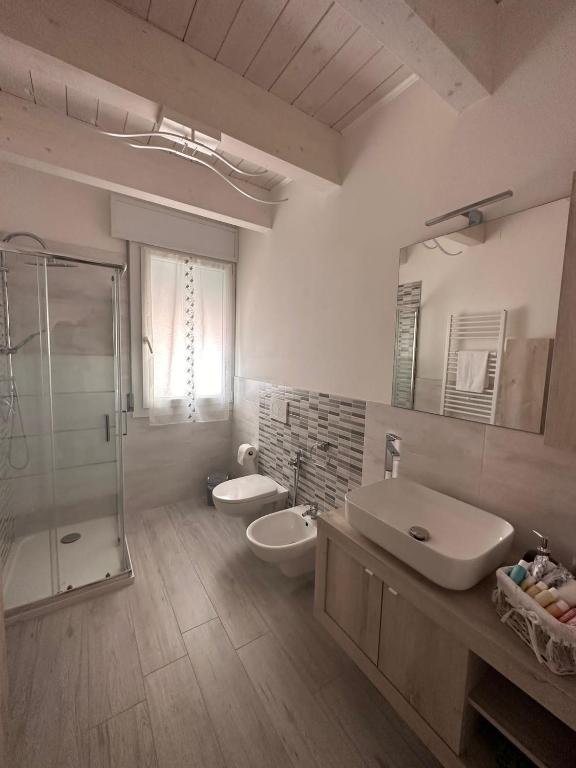 Koupelna v ubytování B&B La Fortezza