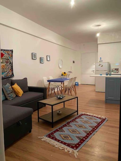 XHELILI Apartment - Image 8