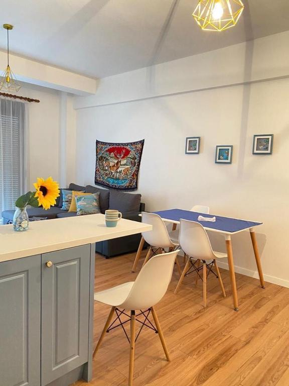 XHELILI Apartment - Image 5