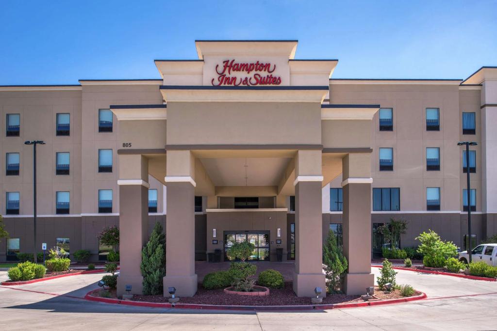 a rendering of the front of a hampton inn and suites at Hampton Inn & Suites Big Spring in Big Spring
