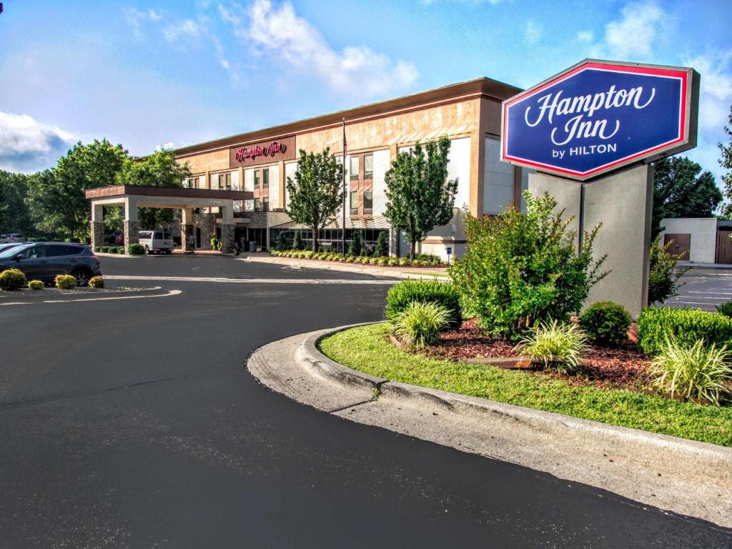 Hampton Inn Edmond photo