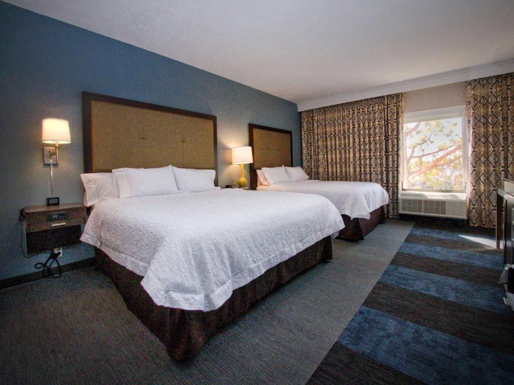 Hampton Inn Edmond photo