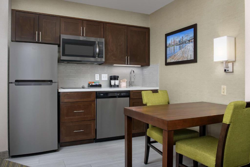 Homewood Suites by Hilton Hillsboro Beaverton - Suite 1 Chambre Lit King-Size - Non-Fumeurs