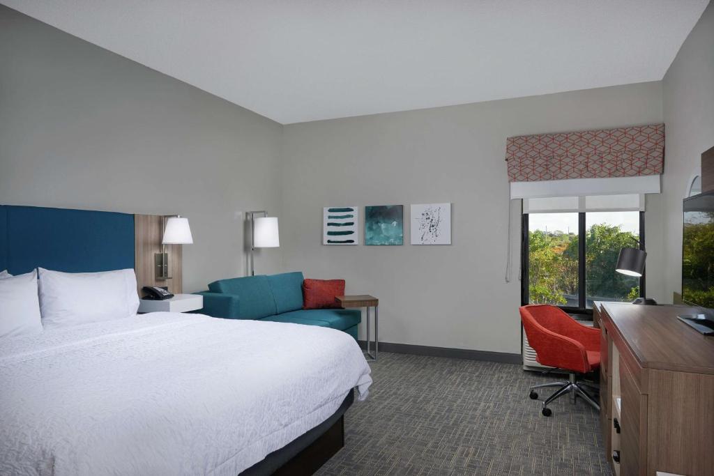 Hampton Inn Juno Beach photo