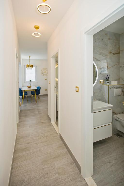 Zdjęcie z galerii obiektu Luxury Apartment Veronika w Hvarze