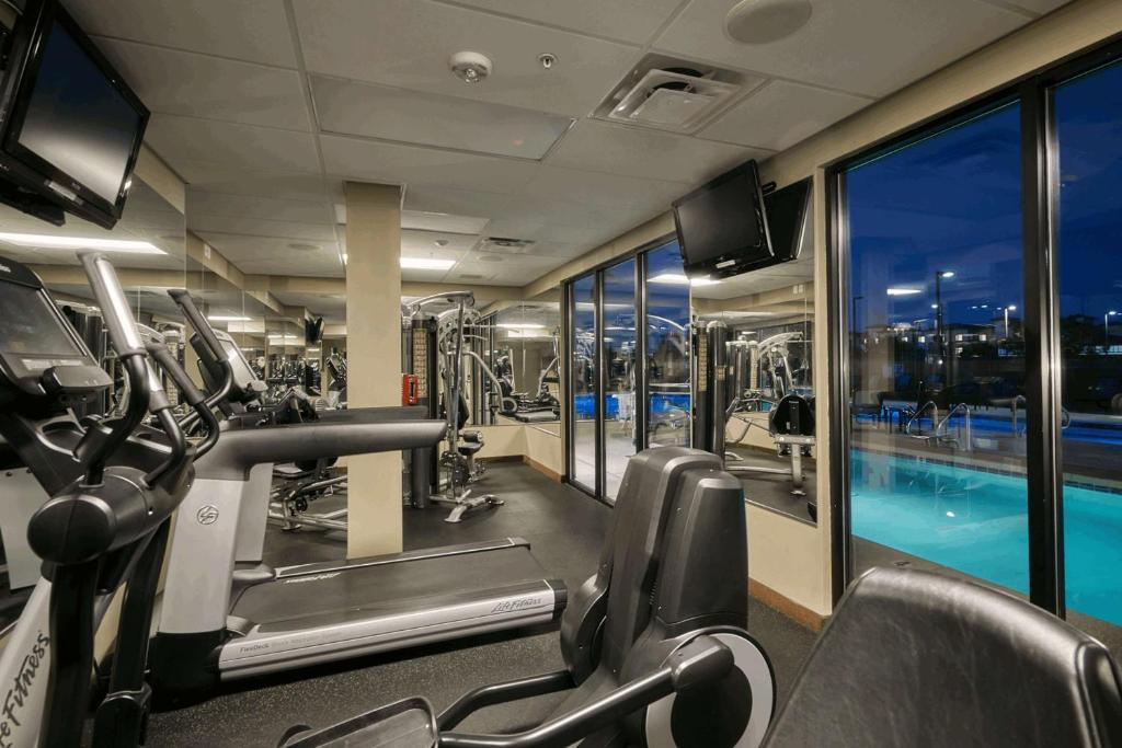 Fitness centrum a/nebo fitness zařízení v ubytování DoubleTree by Hilton Phoenix-Gilbert