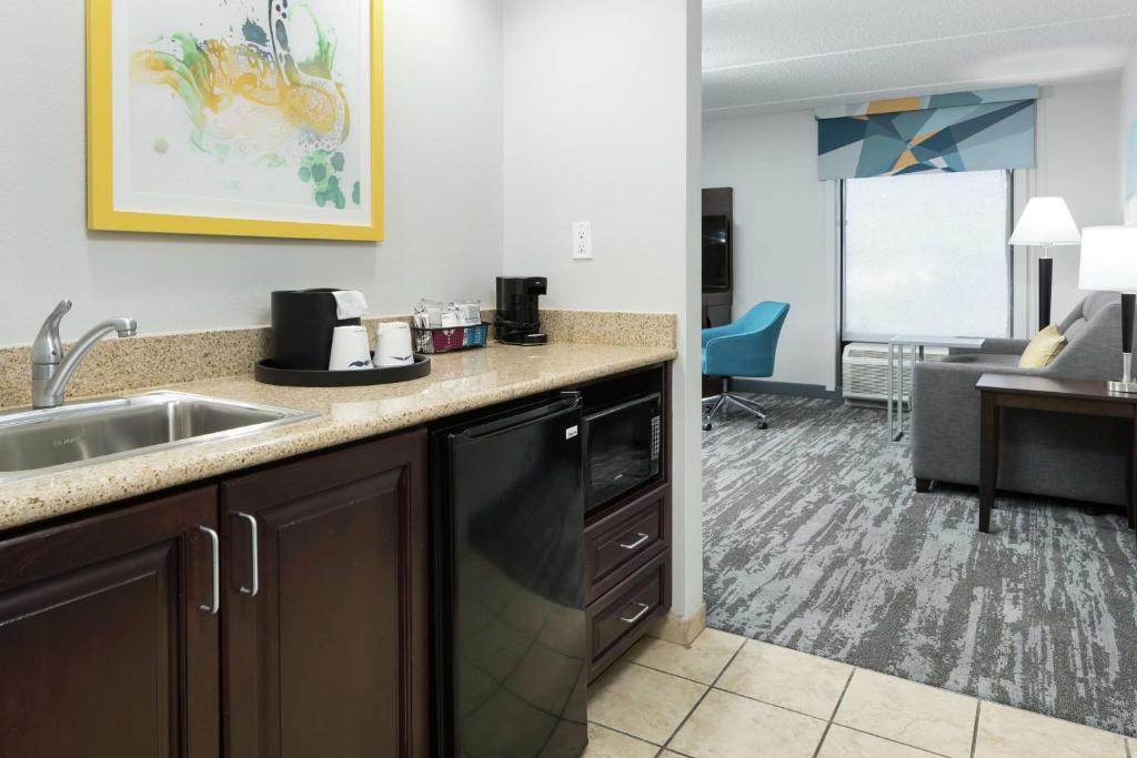 Hampton Inn & Suites Panama City Beach-Pier Park Area photo