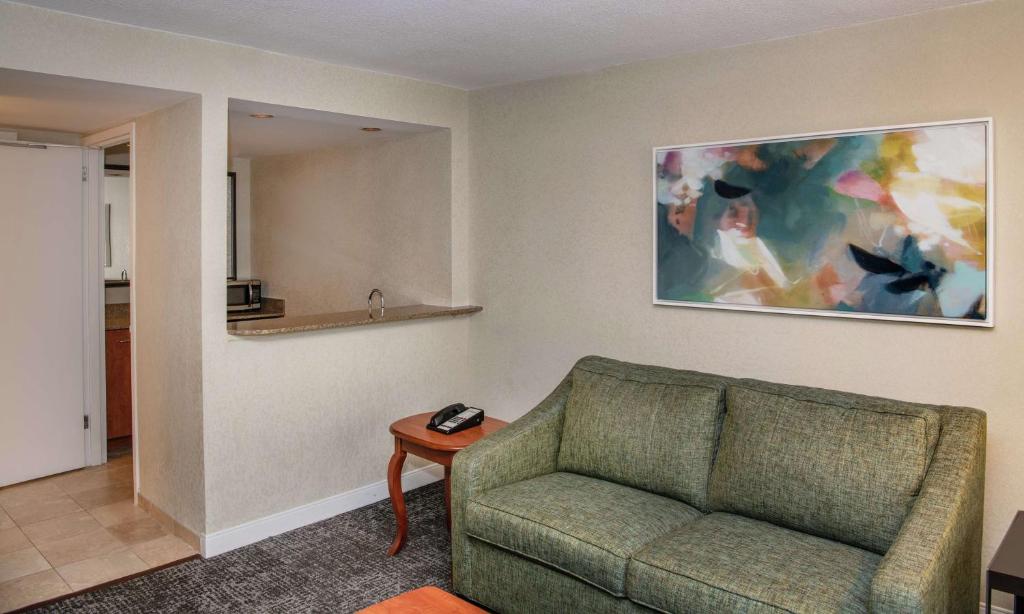 Posezení v ubytování Hampton Inn Parsippany