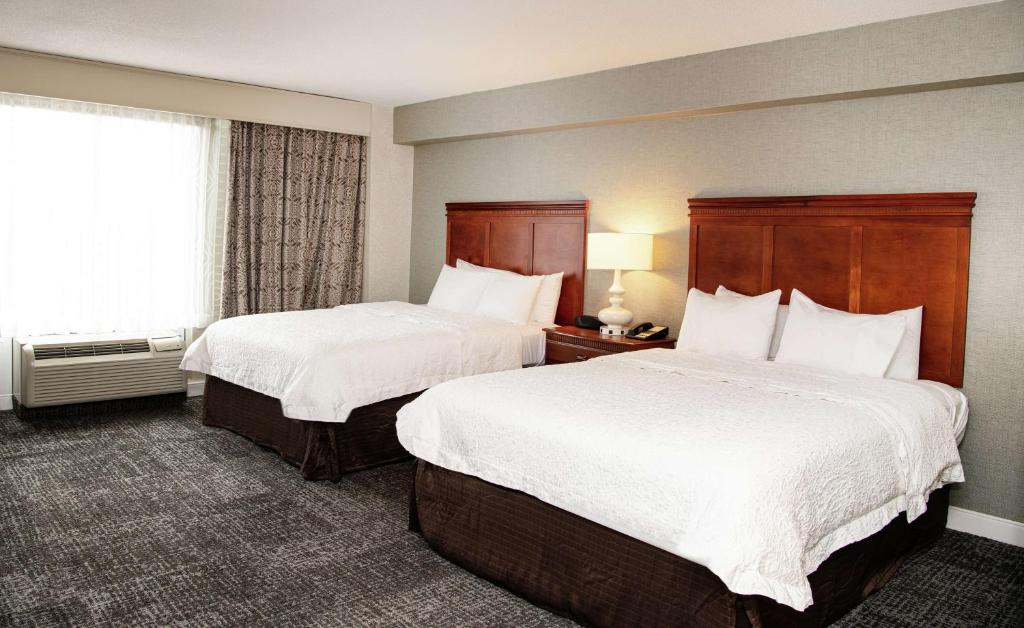 Postel nebo postele na pokoji v ubytování Hampton Inn Parsippany