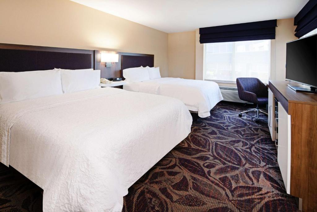 Hampton Inn & Suites Bremerton - Queen Room Met Twee Queensize Bedden - Niet -roken