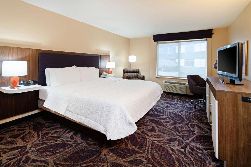Hampton Inn & Suites Bremerton - King Room - Niet -roken