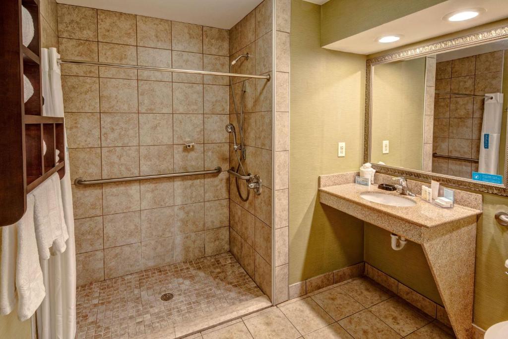 Hampton Inn Rocky Mount photo