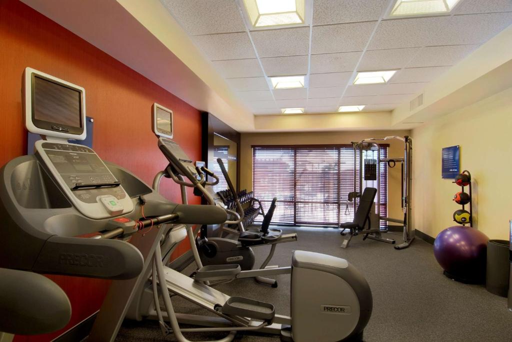 Hampton Inn & Suites Lodi photo