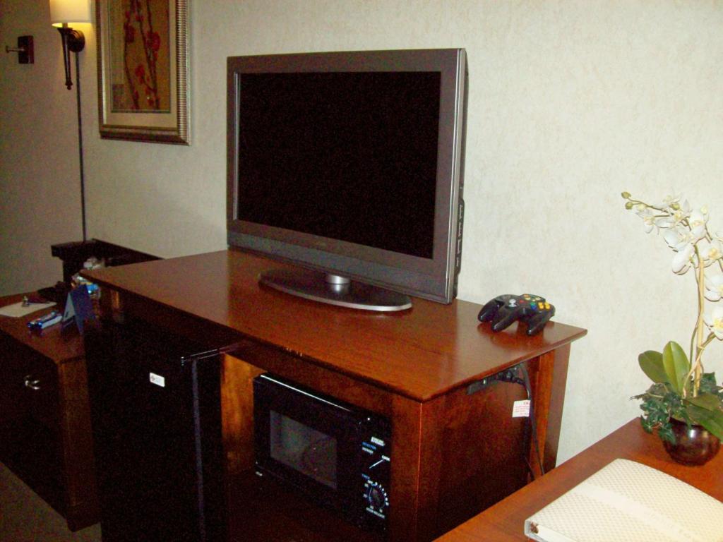 Hampton Inn Sidney - キングルーム - 禁煙
