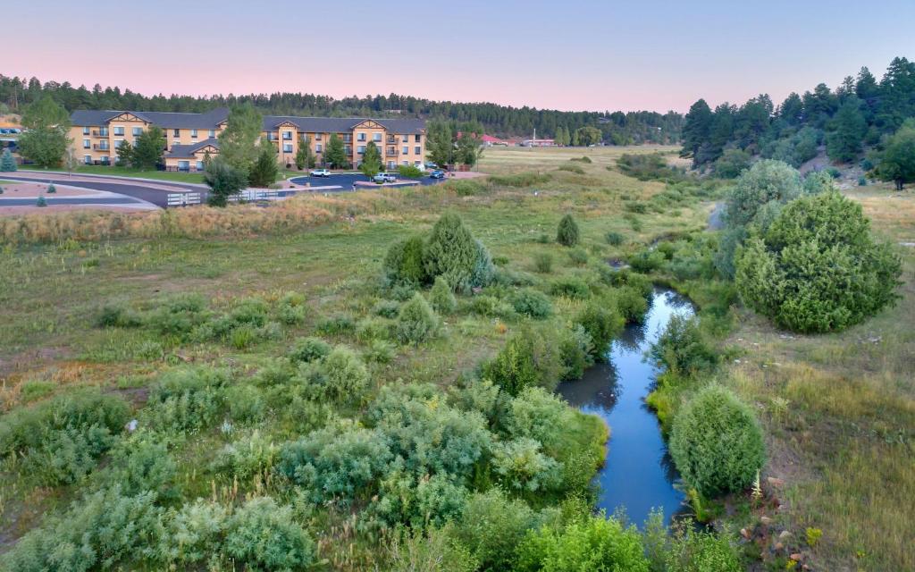 Hampton Inn & Suites Show Low-Pinetop photo