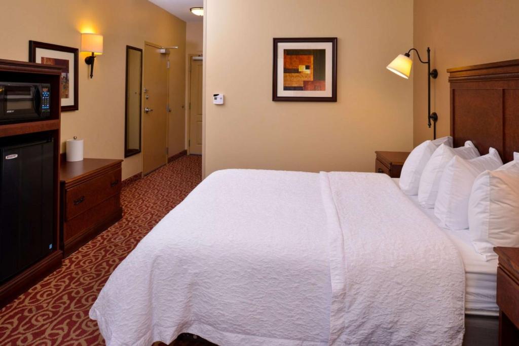 Hampton Inn Lincoln - King Room - Zugang Zur Mobilität/Nichtraucher