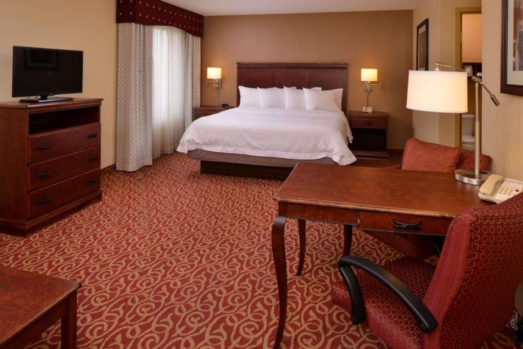 Hampton Inn Lincoln - キングスタジオスイート - 禁煙