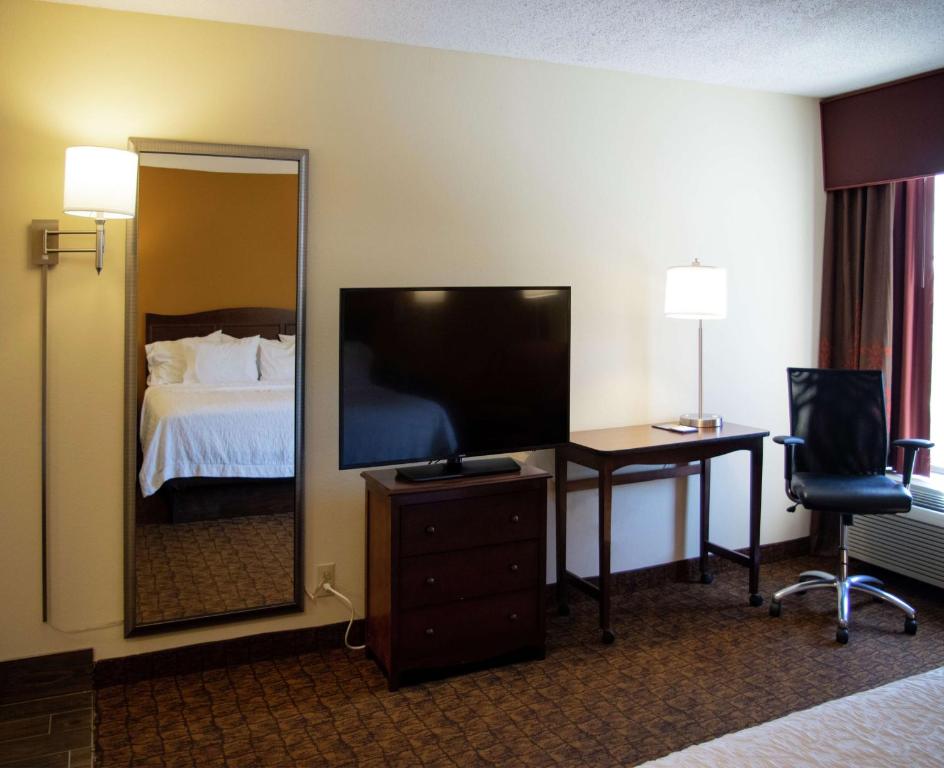 Hampton Inn St. Louis-Chesterfield - Studio Met Kingsize Bed - Niet-Rokers