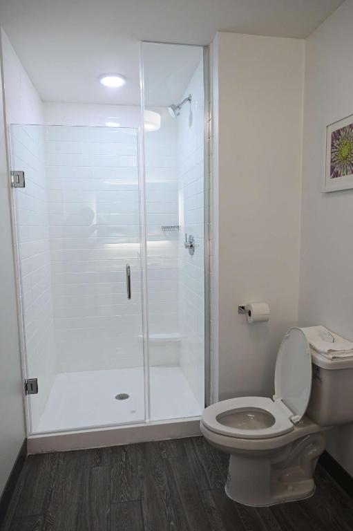 Hampton Inn Valdosta/Lake Park Area - Suite Estudio King Con Vistas Al Atrio