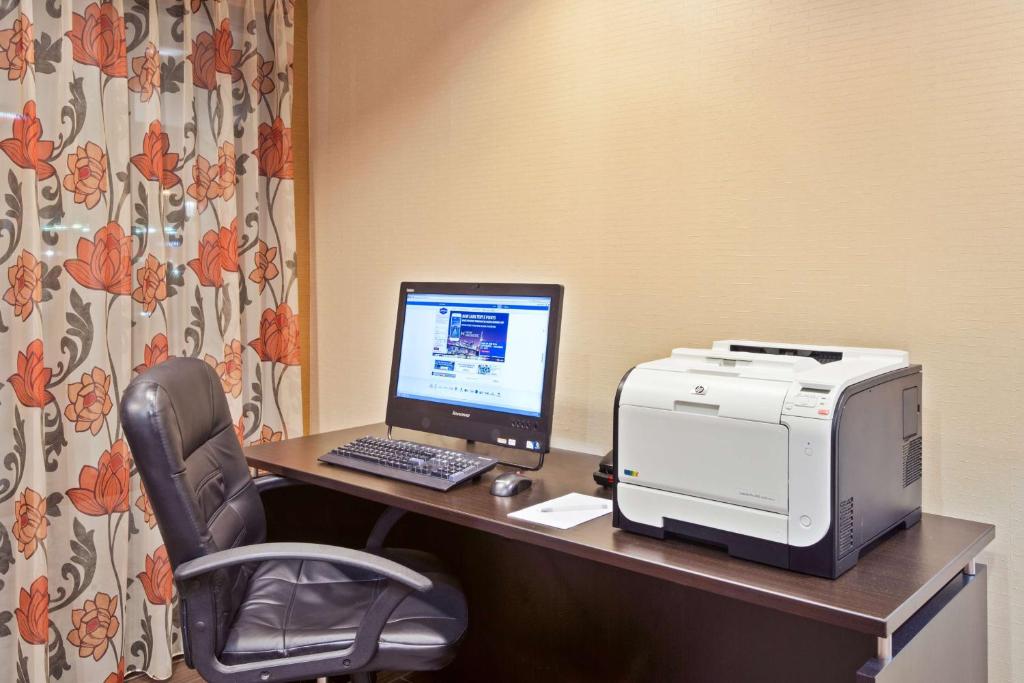 Hampton Inn Winfield Teays Valley photo