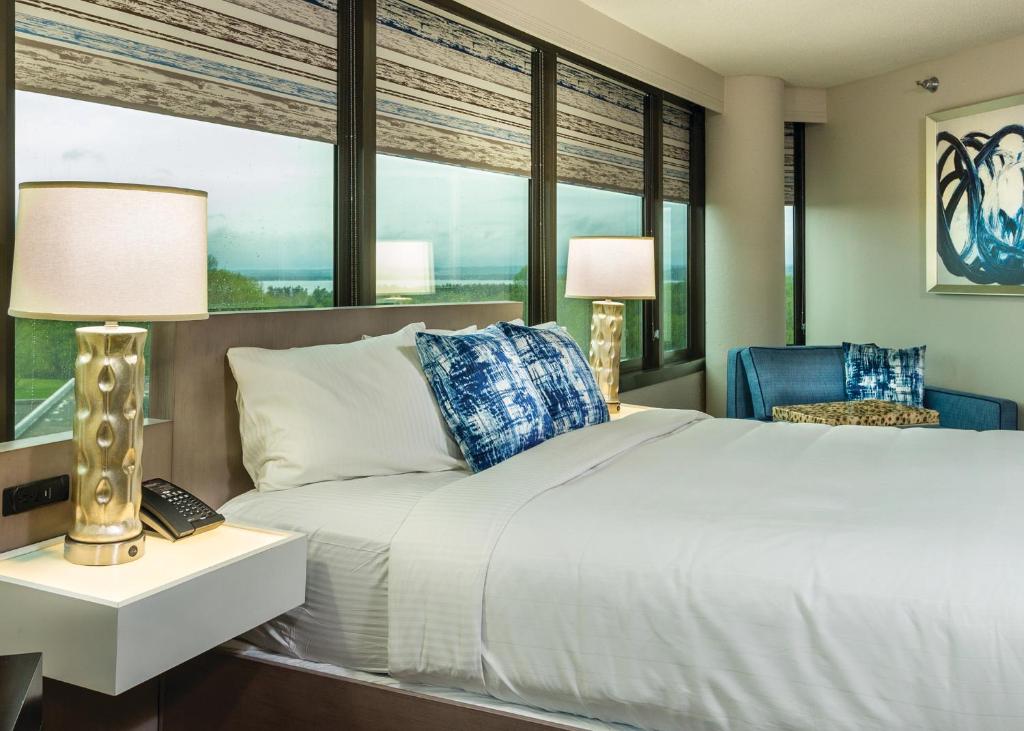 Grand Traverse Resort and Spa - Driepersoonskamer Met Balkon