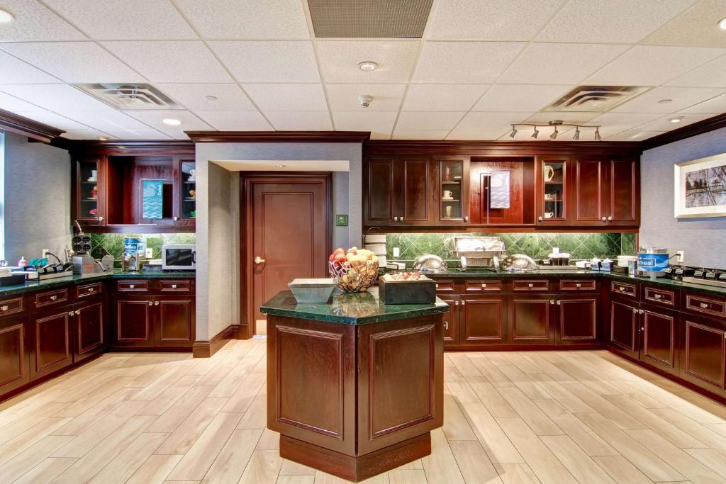 Homewood Suites by Hilton Toronto Mississauga - Resim 17