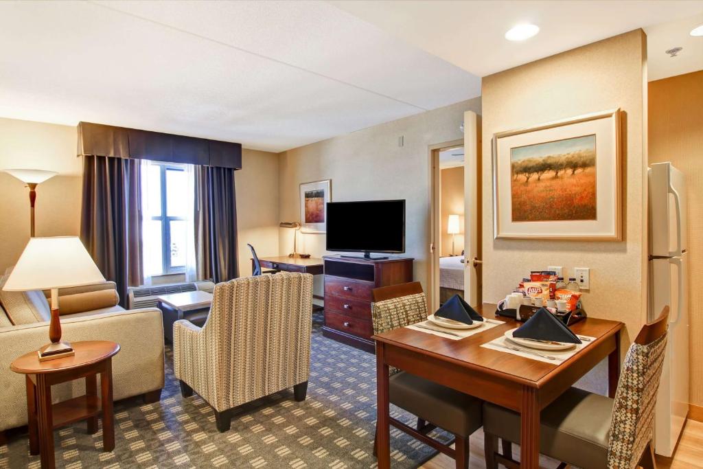 Homewood Suites by Hilton Toronto Mississauga - Resim 25