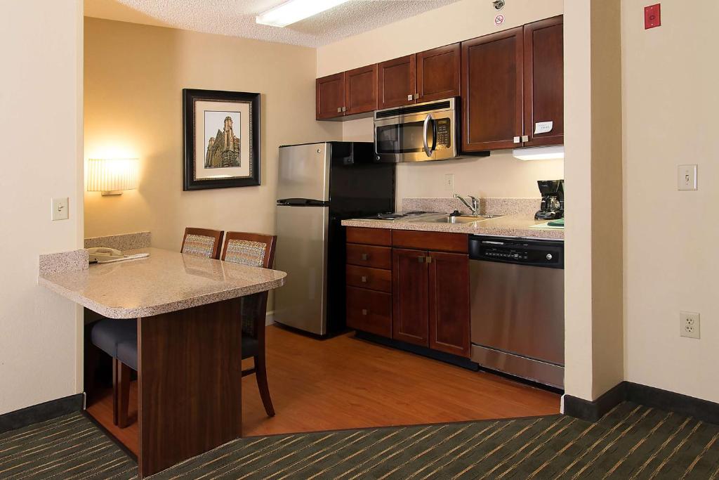 Homewood Suites by Hilton Toronto Airport Corporate Centre - Resim 42