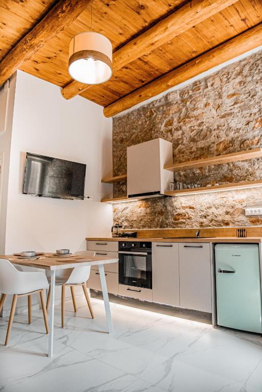 Kuchyň nebo kuchyňský kout v ubytování Petra Elounda Suites - Adults Only