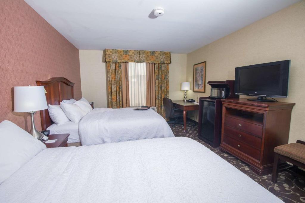 Hampton by Hilton Brattleboro - Habitación Con Dos Camas Queen - No Fumadores