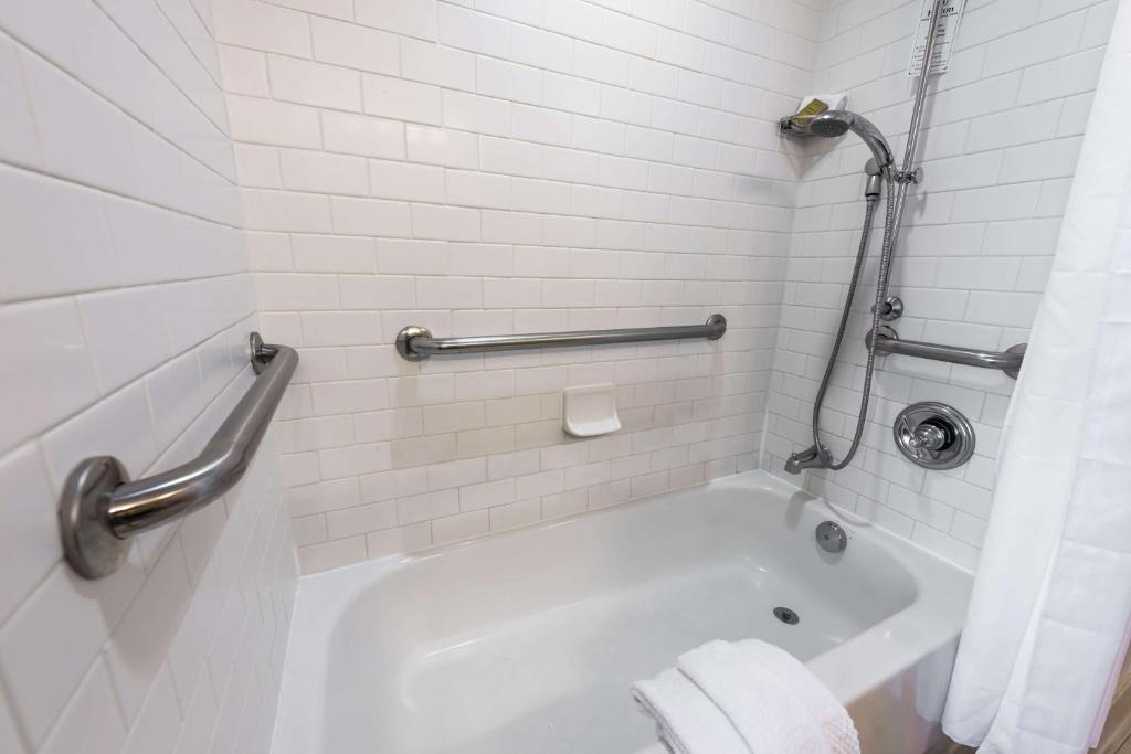 Hilton Baton Rouge Capitol Center - 