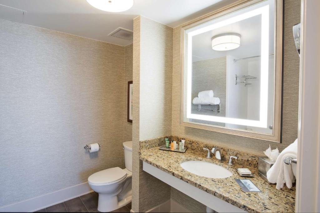 Hilton Baton Rouge Capitol Center - 