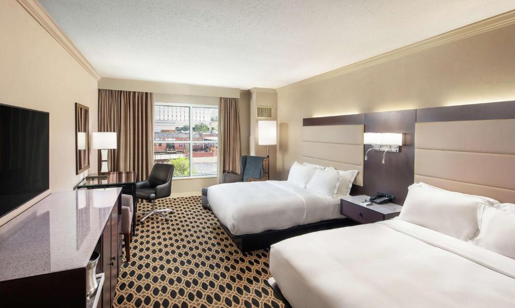 Hilton Columbia Center photo