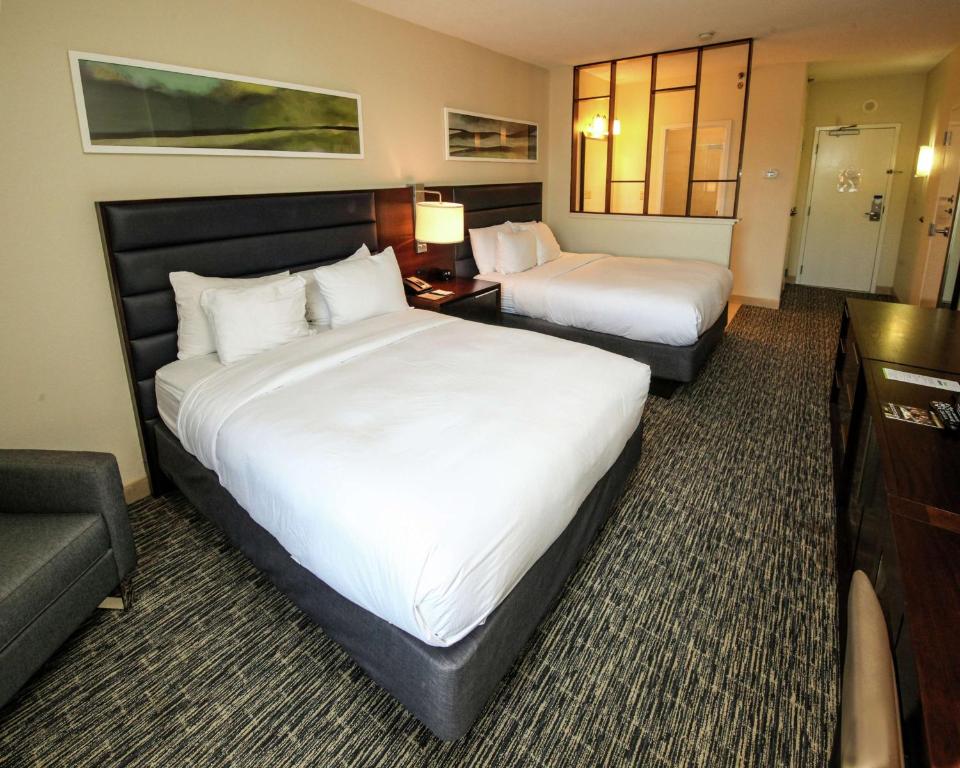 DoubleTree by Hilton Hotel Columbia - 