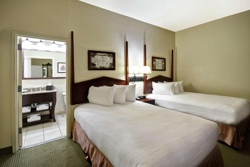 Embassy Suites Charleston - Historic District - Tweepersoonskamer Zonder Ramen - Niet Roken